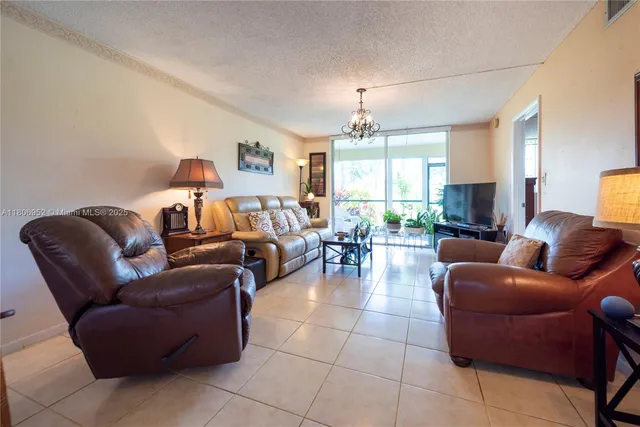 $87,000 | 9823 South Hollybrook Lake Drive, Unit 105, Pembroke Pines, FL 33025
