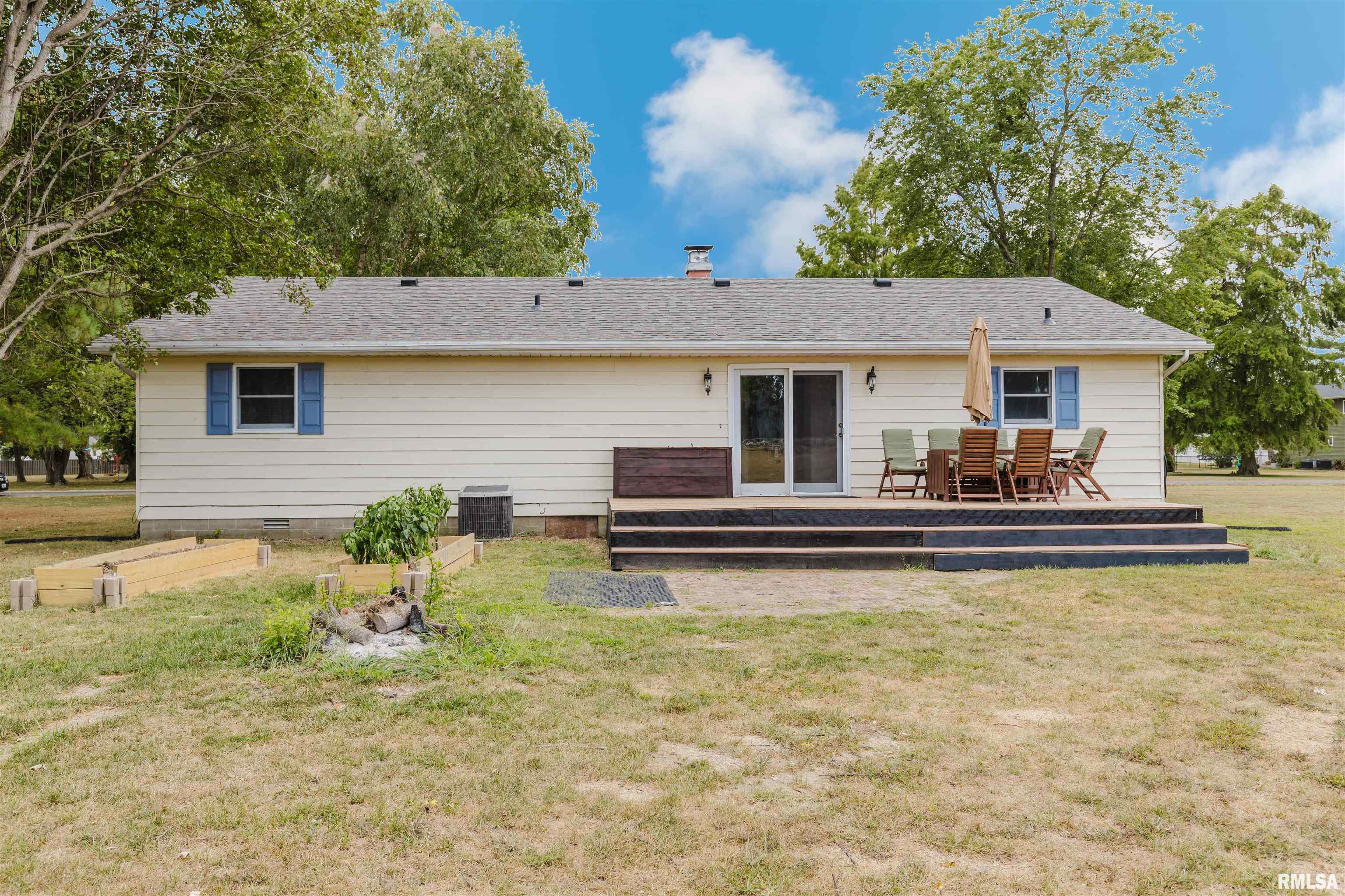 109 Philip Road Christopher, IL 62822 - Photo 26 of 32 Gallery Image 26