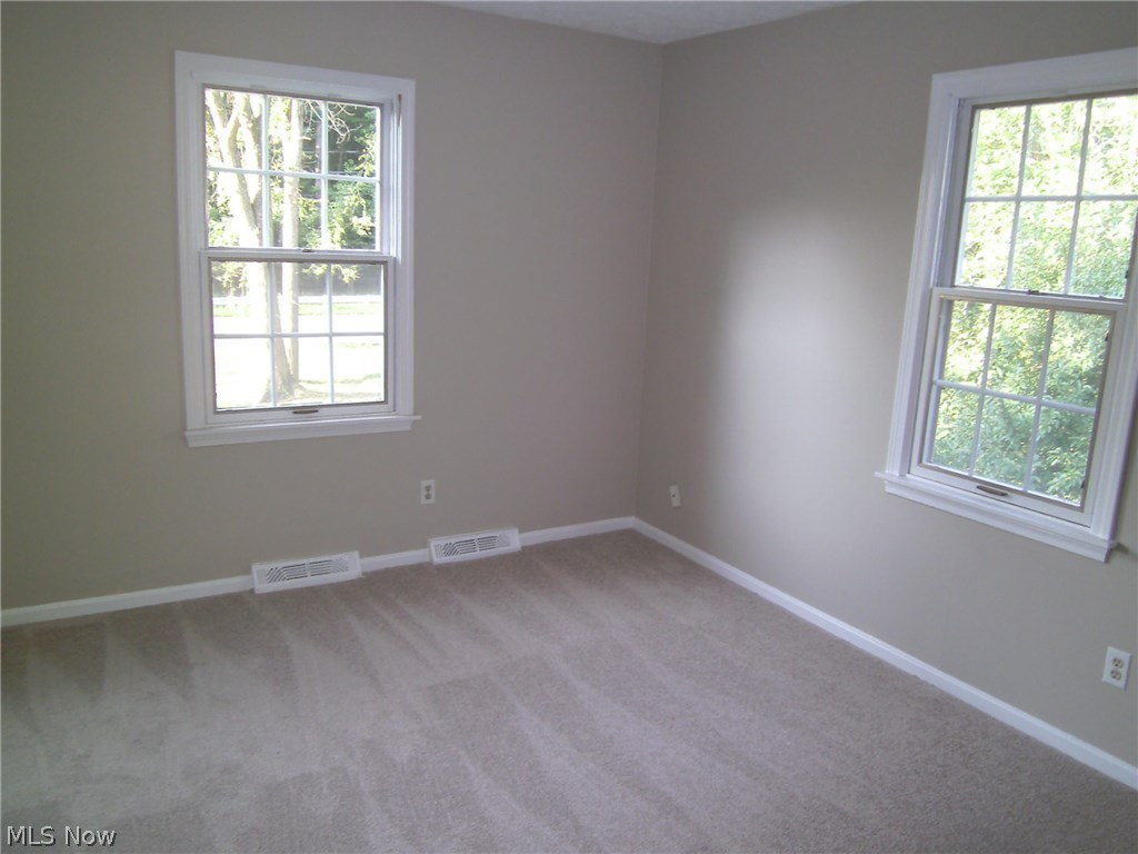 951 Bell Road Chagrin Falls, OH 44022 - Photo 5 of 17