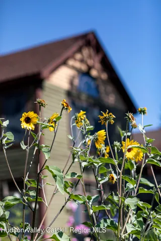 $1,798,000 | 101 Kip Road, Tannersville, NY 12485