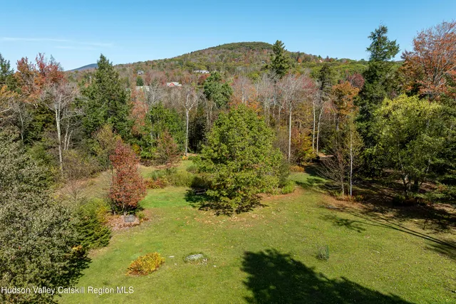 $1,798,000 | 101 Kip Road, Tannersville, NY 12485