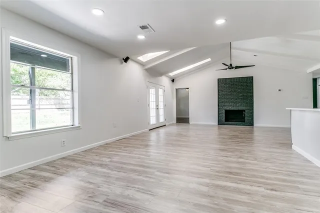 $360,000 | 933 Charleston Court, Bedford, TX 76022