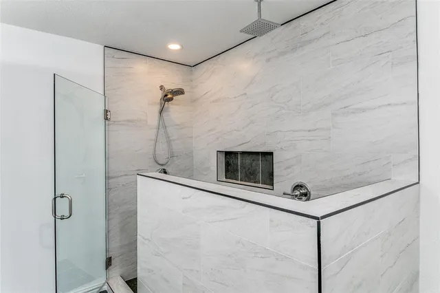 $360,000 | 933 Charleston Court, Bedford, TX 76022