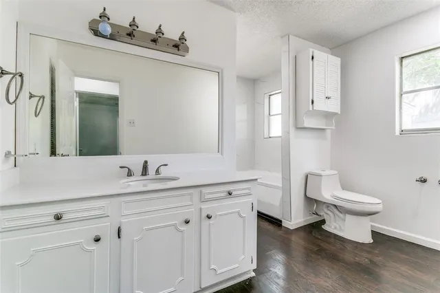 $360,000 | 933 Charleston Court, Bedford, TX 76022