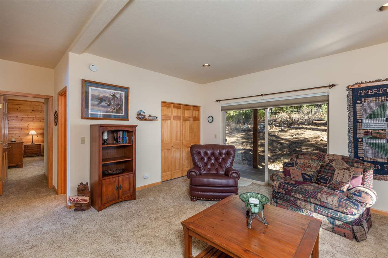 11517 Bennett Flat Road Truckee, CA 96161 - Photo 16 of 21 Gallery Image 16