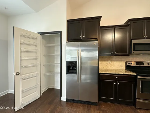 $348,500 | 2459 Kodiak Drive, Winterville, NC 28590