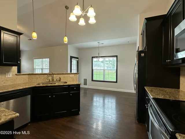 $348,500 | 2459 Kodiak Drive, Winterville, NC 28590