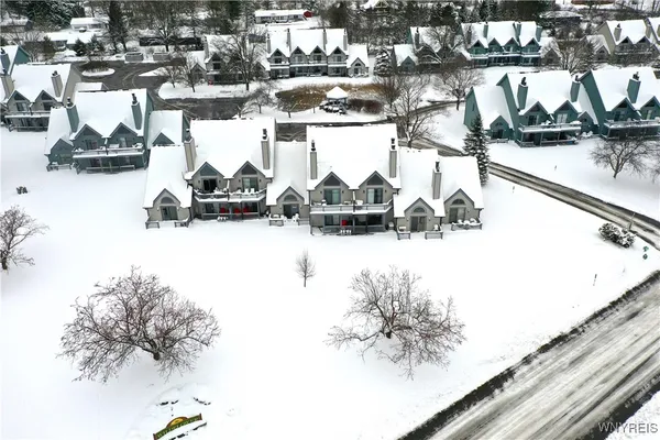 $182,000 | 5 Wildflower Apartment, Ellicottville, NY 14731