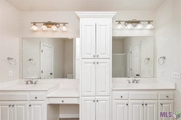 $2,050 | 9015 Westlake Avenue, Baton Rouge, LA 70810