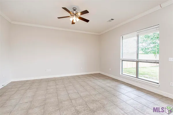 $2,050 | 9015 Westlake Avenue, Baton Rouge, LA 70810