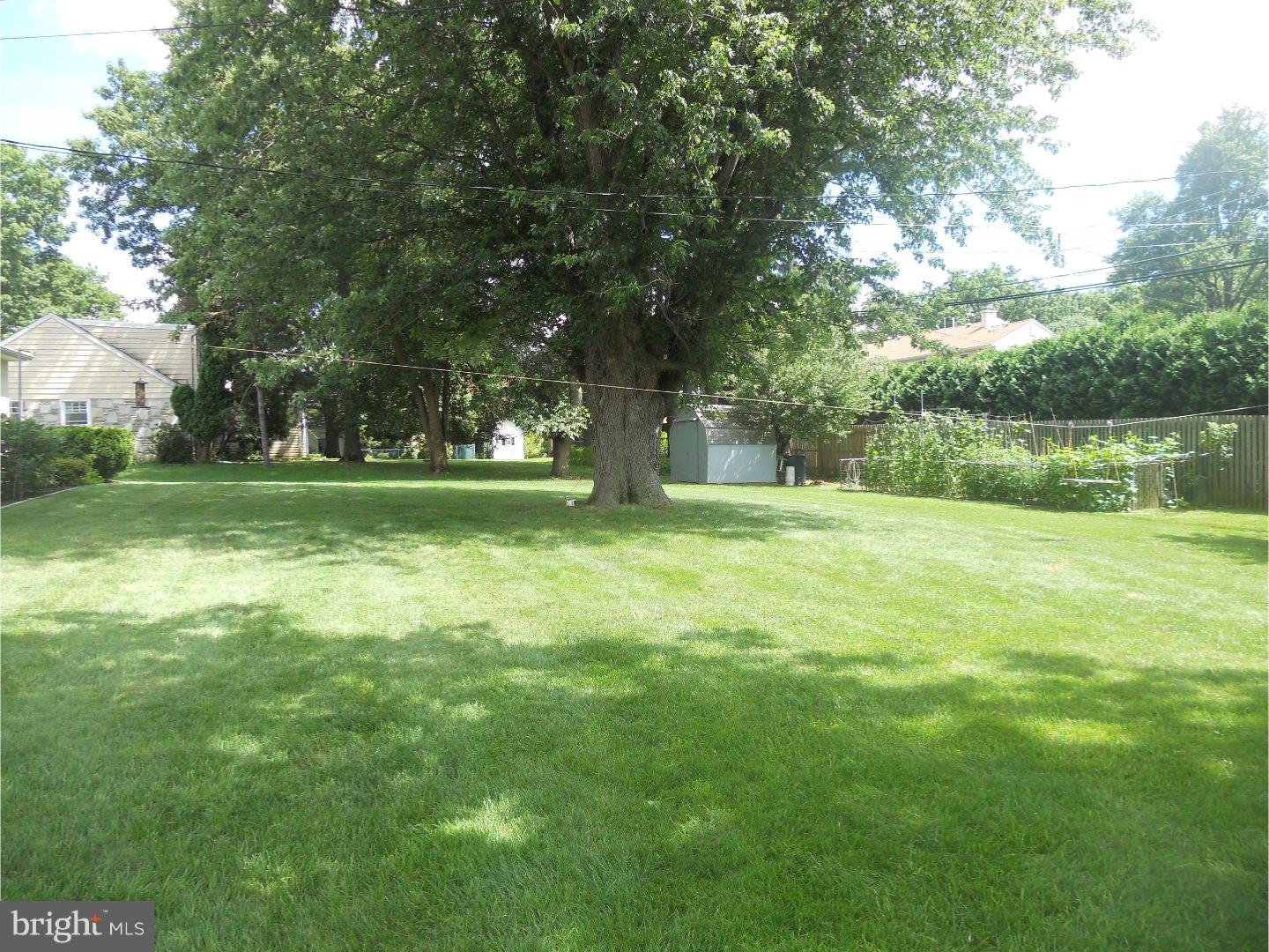 440 Emerson Road Huntingdon Valley, PA 19006 - Photo 15 of 16 Back Yard