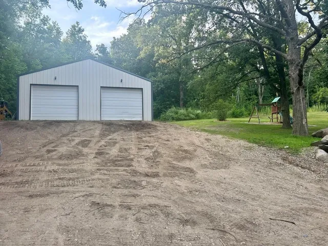 $299,900 | 61257 Leaf River Road, Wadena, MN 56482