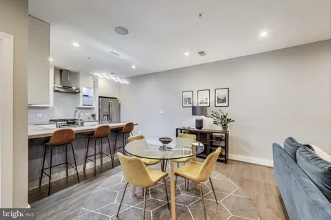 $519,000 | 625 Park Road Northwest, Unit 206, Washington, DC 20010