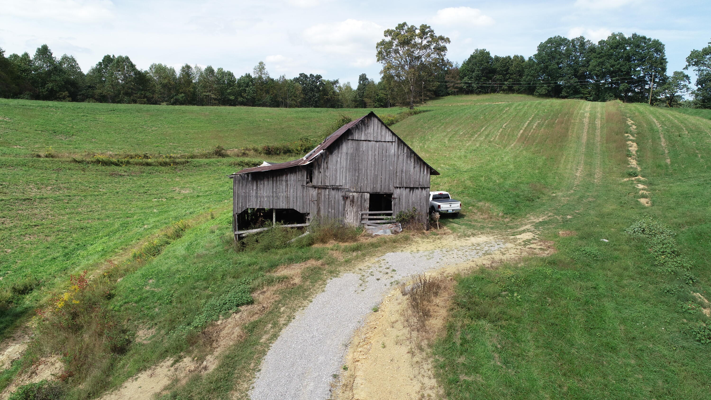 2 Langdon Branch Road Annville, KY 40402 - Photo 4 of 36 DJI_0093