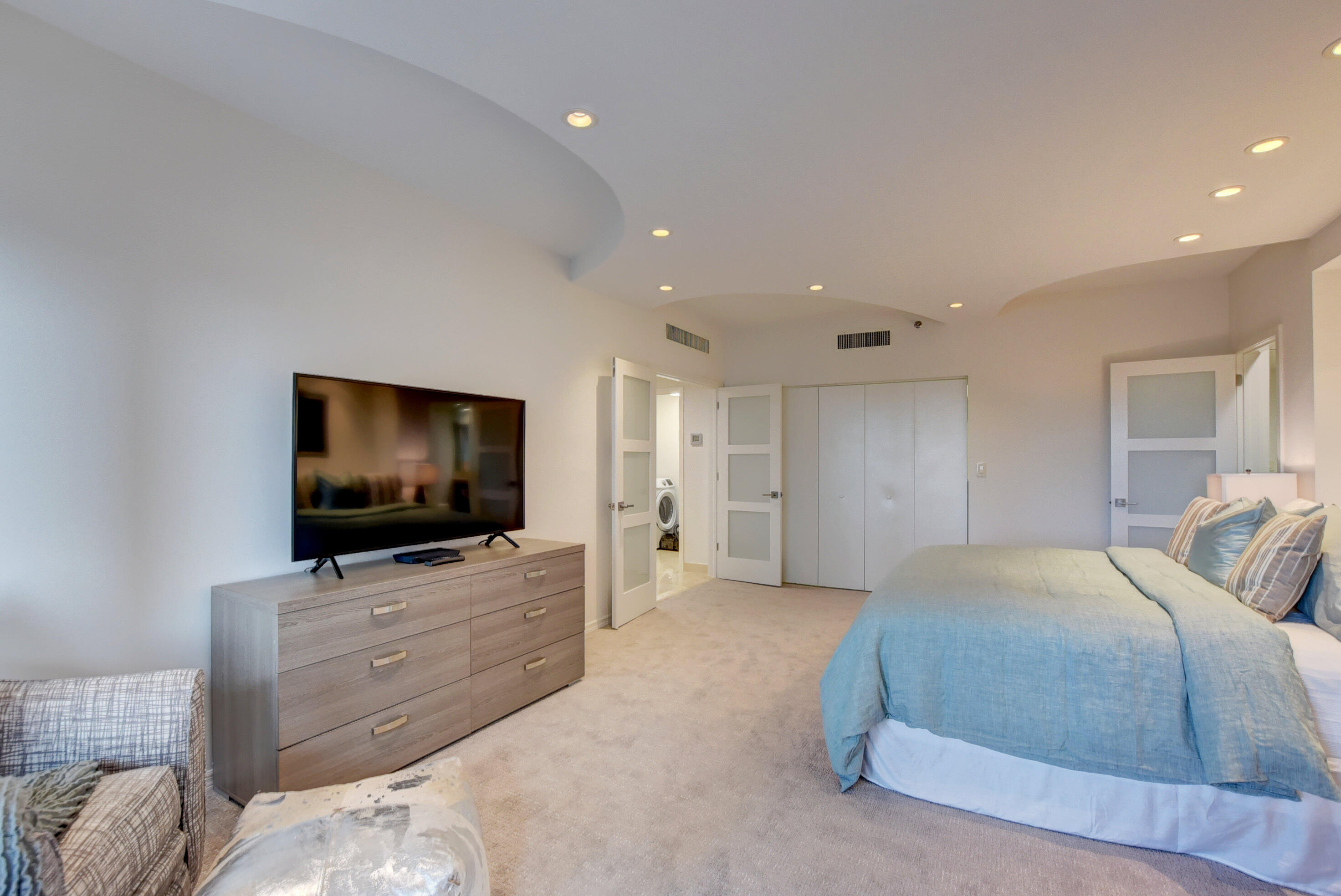300 Southeast 5th Avenue, Unit 4110 Boca Raton, FL 33432 - Photo 12 of 31 Primary Suite
