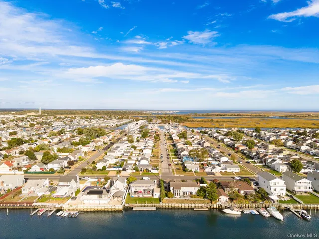 $729,990 | 11 Overton Street, Freeport, NY 11520