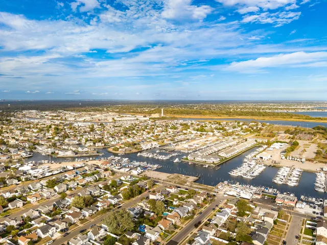 $729,990 | 11 Overton Street, Freeport, NY 11520