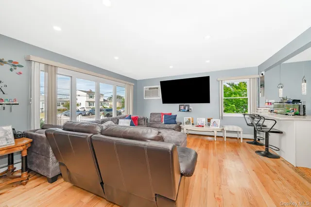 $729,990 | 11 Overton Street, Freeport, NY 11520