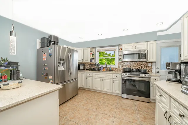 $729,990 | 11 Overton Street, Freeport, NY 11520