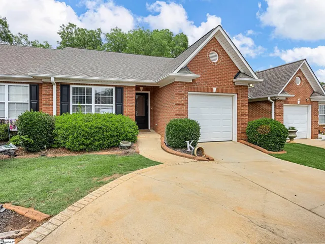 $250,000 | 423 Rexford Drive, Moore, SC 29369