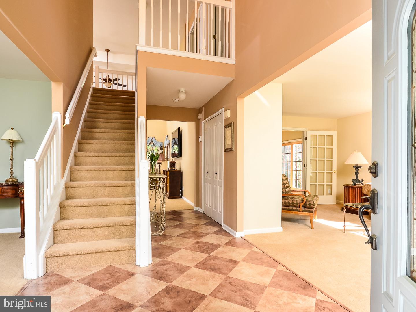 2 Carlton Lane Voorhees, NJ 08043 - Photo 2 of 25 Foyer