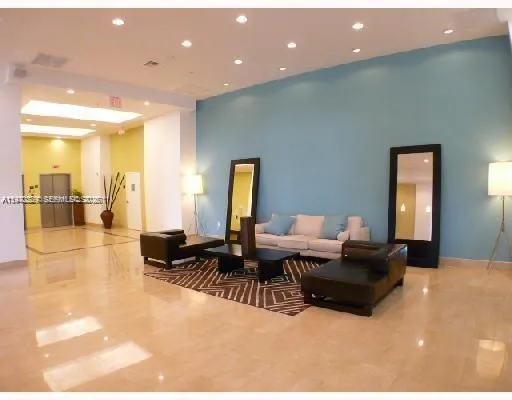 $2,400 | 1 Glen Royal Parkway, Unit 1112, Miami, FL 33125