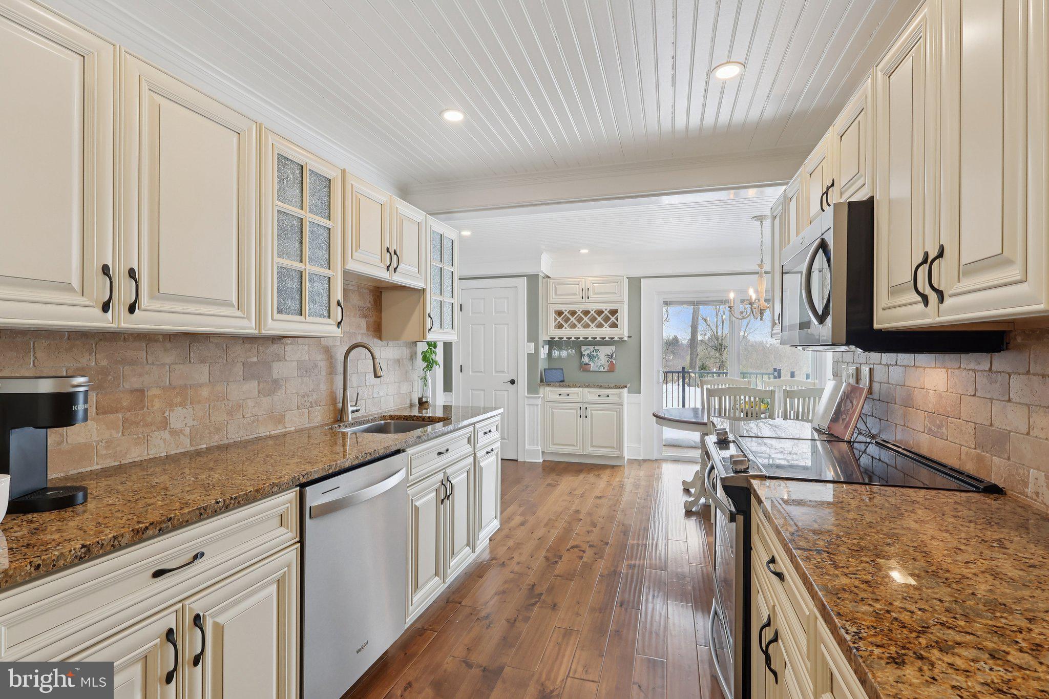 62 Callowhill Road Chalfont, PA 18914 - Photo 11 of 55 Gallery Image 11
