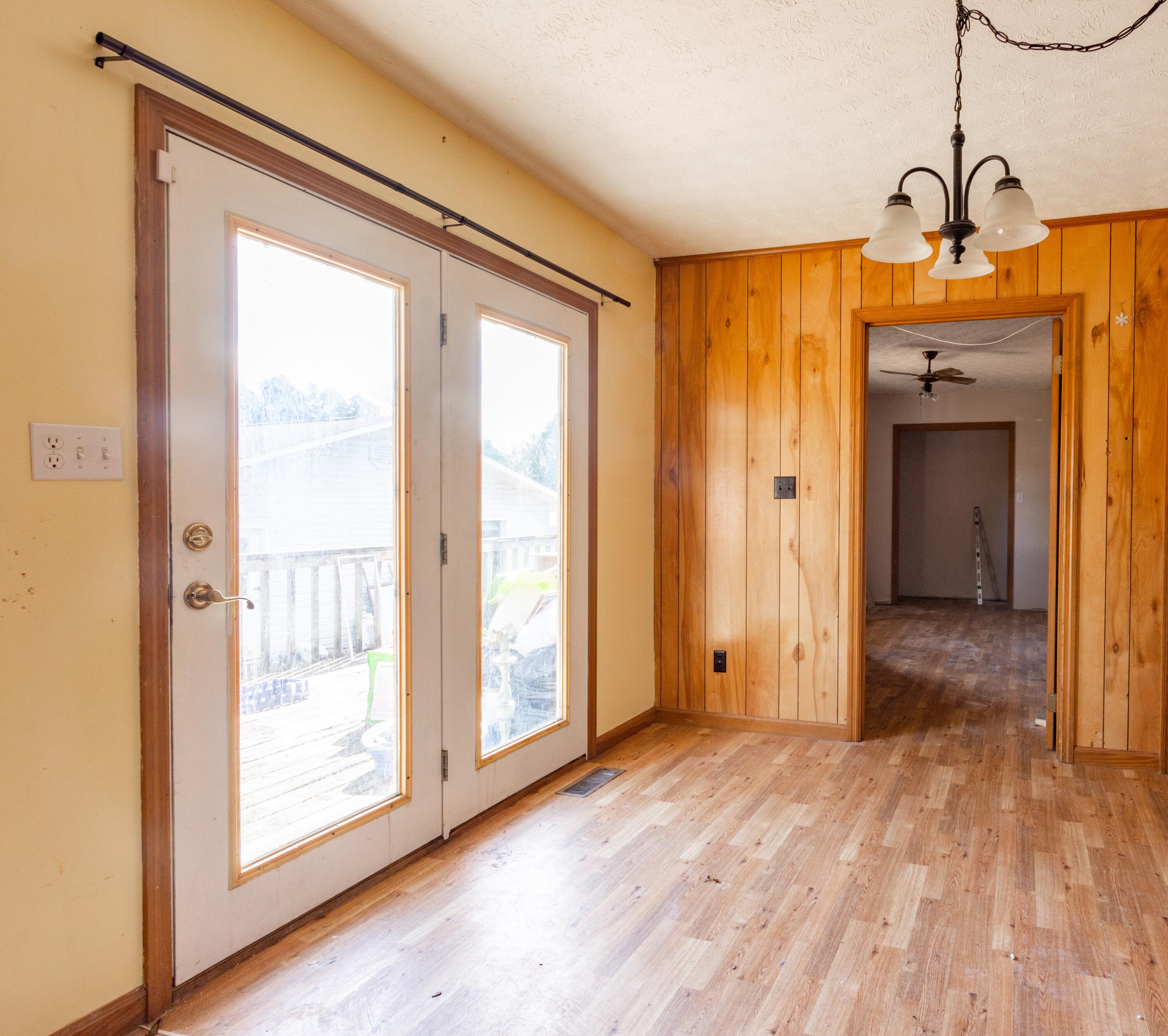 1680 Muddy Creek Road Spring City, TN 37381 - Photo 8 of 22 135 Lemons Ln-8