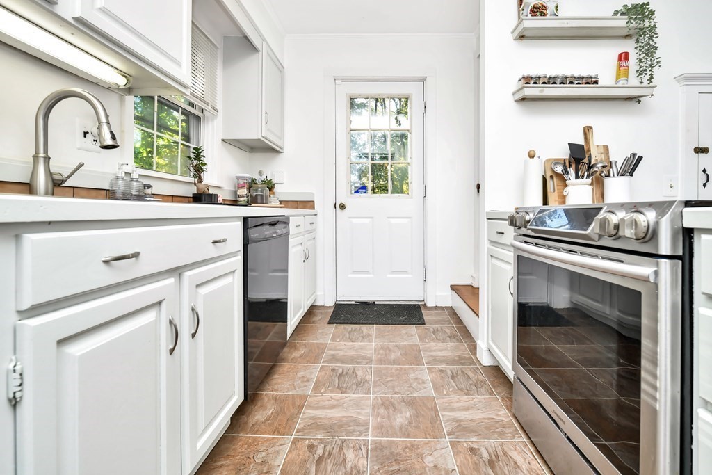 2300 Washington Street Canton, MA 02021 - Photo 1 of 32 Gallery Image 1