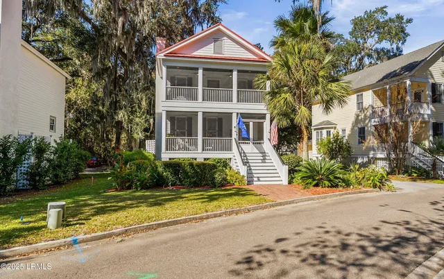 $525,000 | 8 Battery Point Lane, Beaufort, SC 29902
