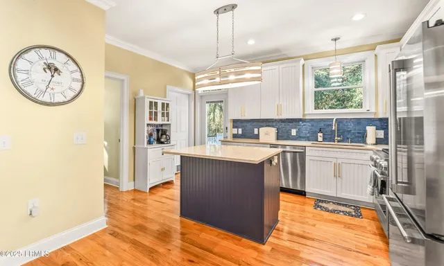 $525,000 | 8 Battery Point Lane, Beaufort, SC 29902