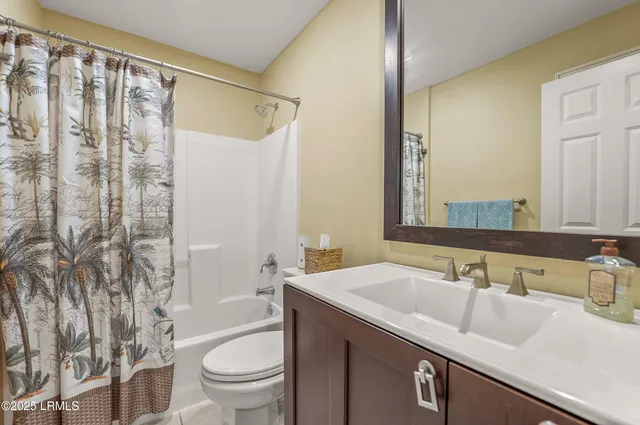 $525,000 | 8 Battery Point Lane, Beaufort, SC 29902