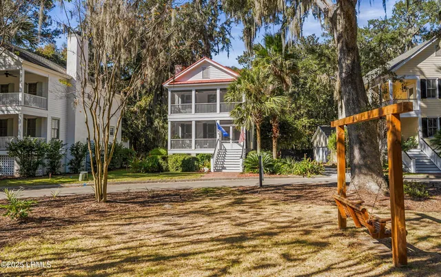 $525,000 | 8 Battery Point Lane, Beaufort, SC 29902