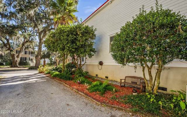 $525,000 | 8 Battery Point Lane, Beaufort, SC 29902