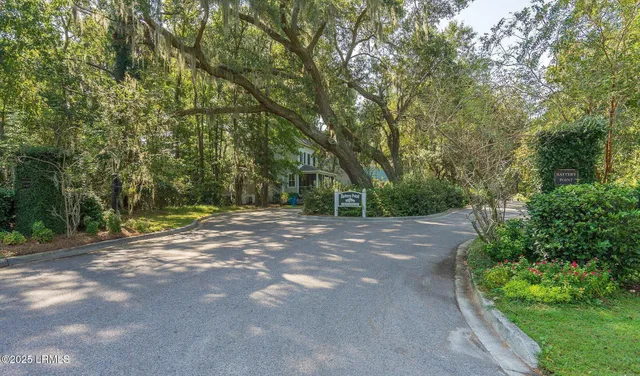$525,000 | 8 Battery Point Lane, Beaufort, SC 29902