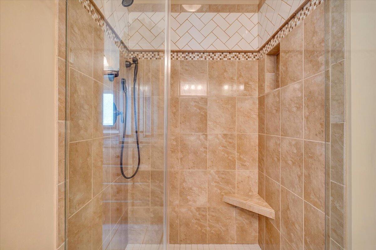 310 Key W Street Moneta, VA 24121 - Photo 51 of 133 Primary Shower