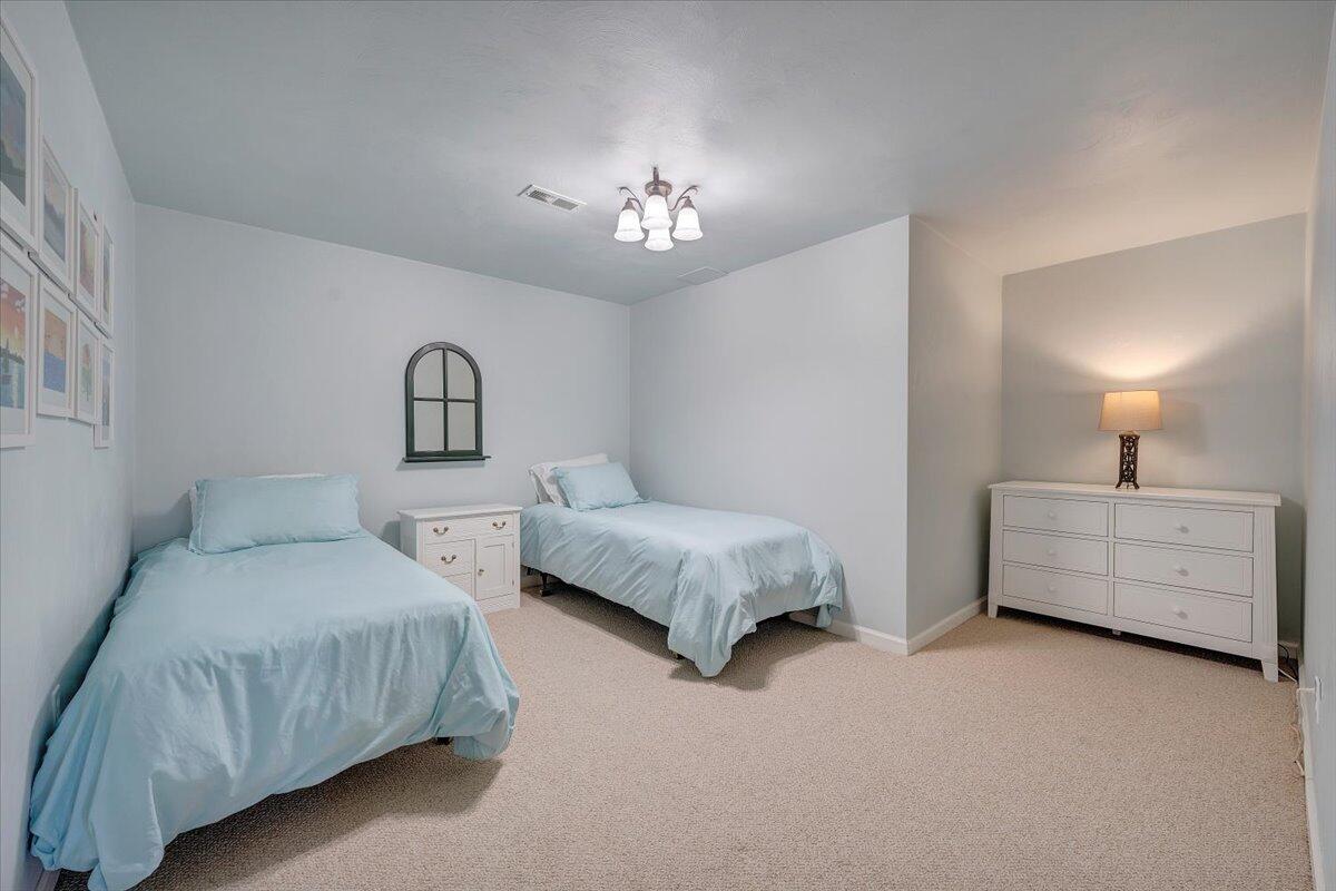 310 Key W Street Moneta, VA 24121 - Photo 66 of 133 Guest Room