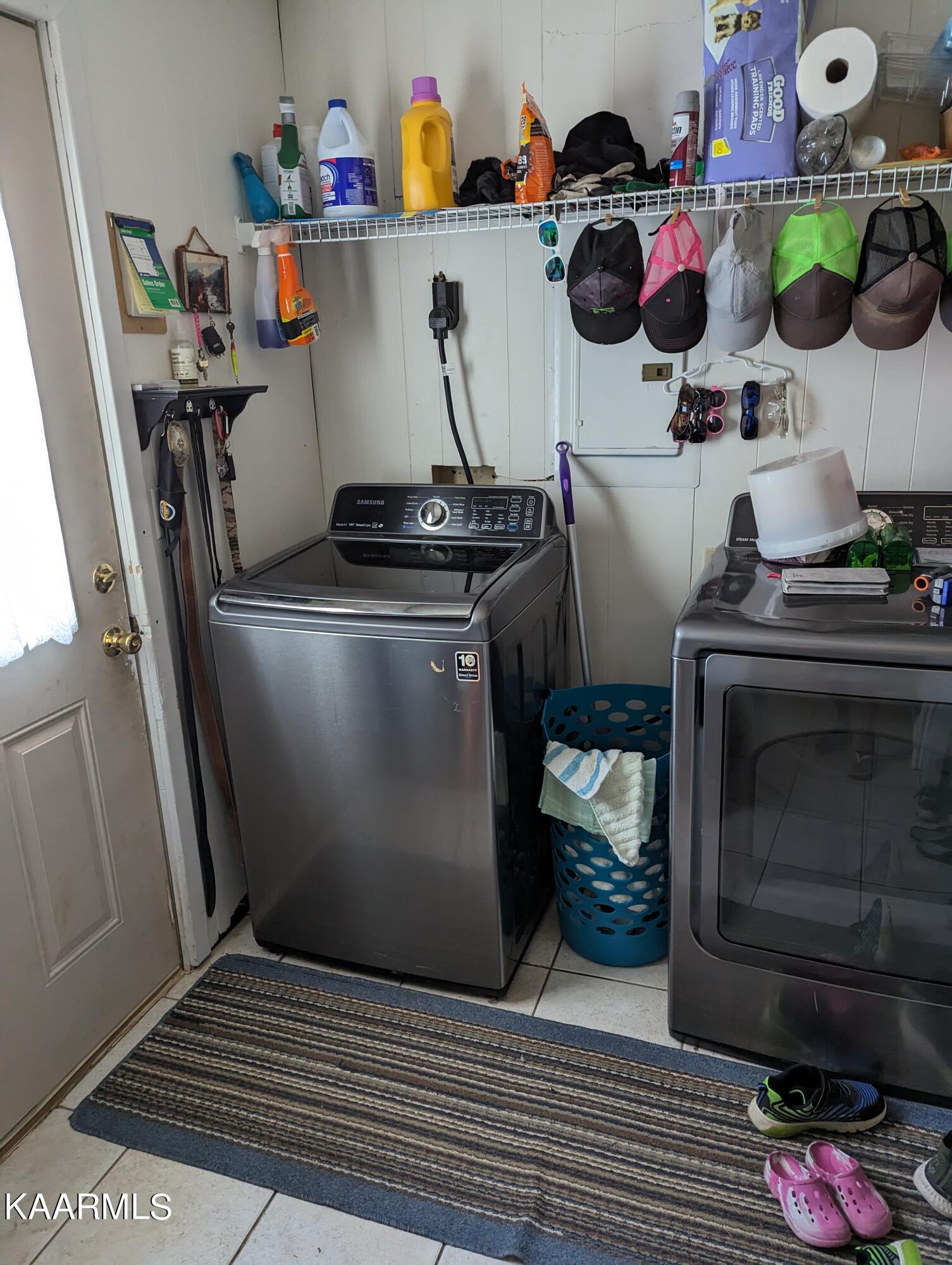 102 Waylon Road Crossville, TN 38571 - Photo 9 of 32 PXL_20230726_203327142