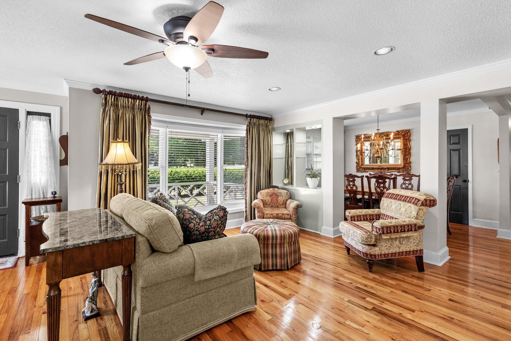 379 Bragdon Avenue Georgetown, SC 29440 - Photo 4 of 42