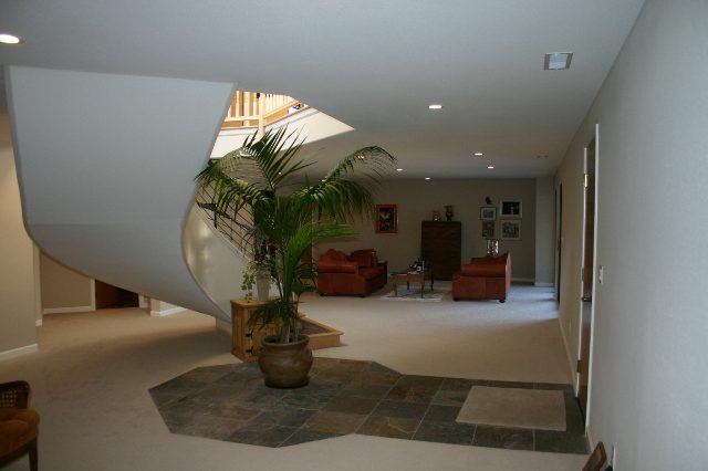 2535 West Lakeridge Reno, NV 89509 - Photo 3 of 5 a view of entryway and livingroom