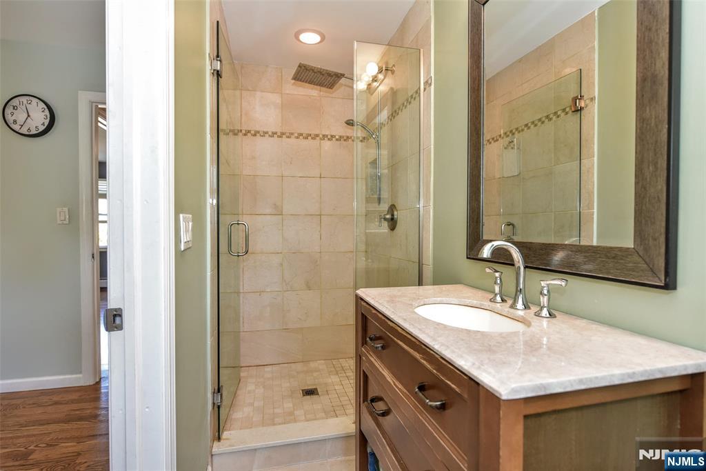 30 Center Street Butler, NJ 07405 - Photo 19 of 38 Gallery Image 19