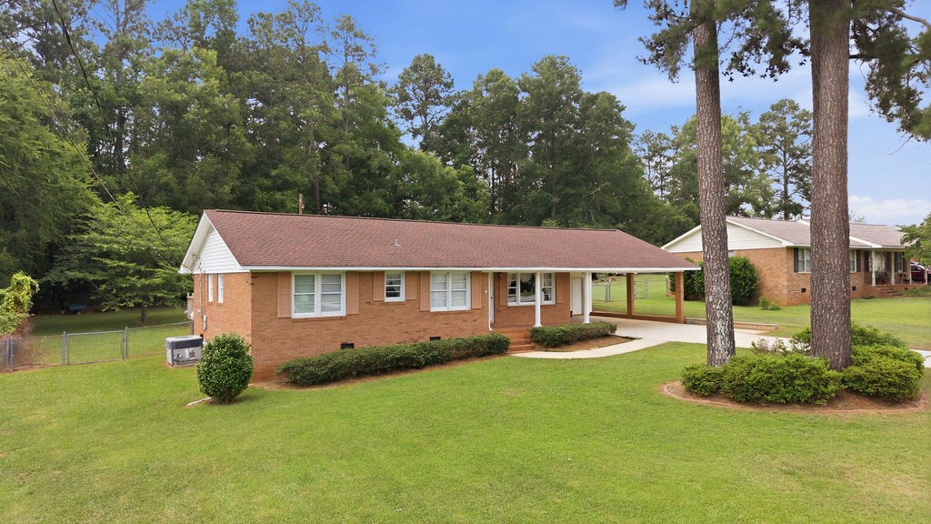 157 Avondale Road Greenwood, SC 29649 - Photo 28 of 31