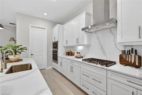 $929,000 | 13531 Blue Bay Circle, Fort Myers, FL 33913