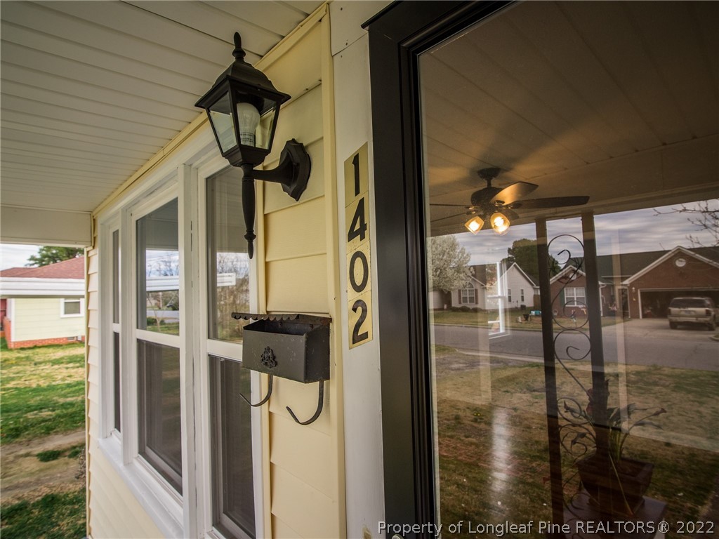 1402 Hardin Road Lumberton, NC 28358 - Photo 4 of 37 Gallery Image 4