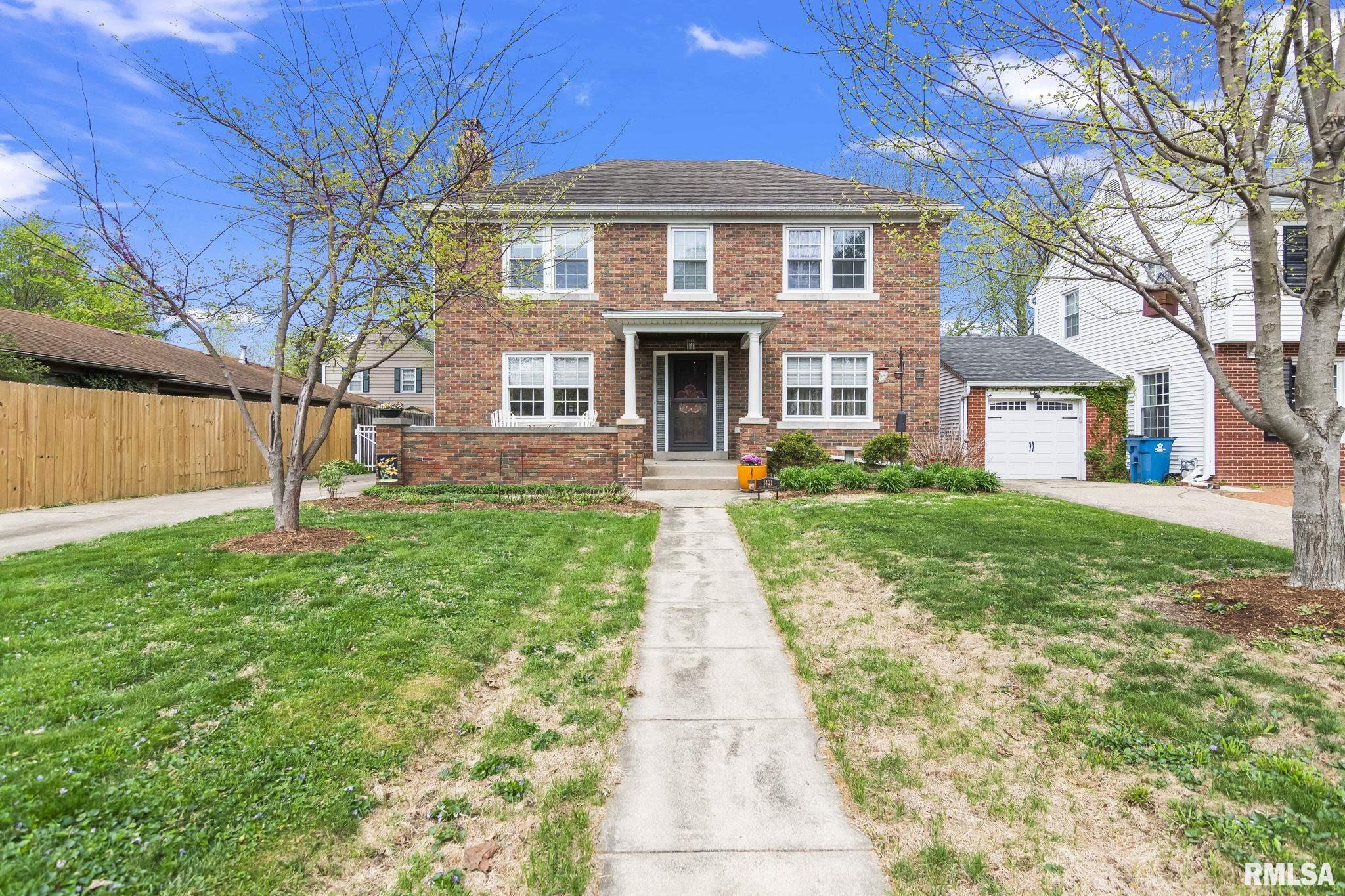 1421 South Douglas Avenue Springfield, IL 62704 - Photo 1 of 39