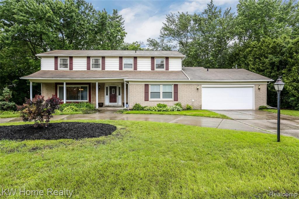 25861 Beecham Road Farmington Hills, MI 48336 - Photo 1 of 33