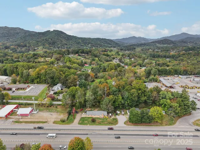 $299,000 | 541 Paragon Parkway, Clyde, NC 28721