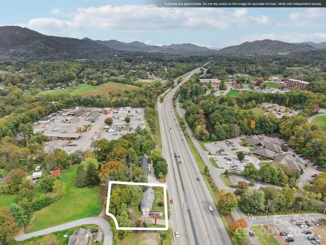 $299,000 | 541 Paragon Parkway, Clyde, NC 28721