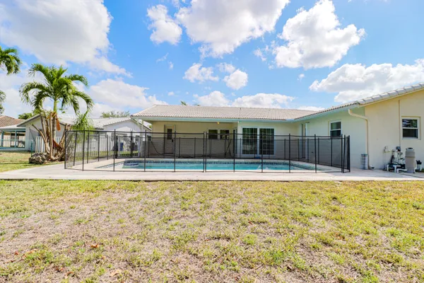 $4,200 | 1329 Northwest 84th Drive, Coral Springs, FL 33071