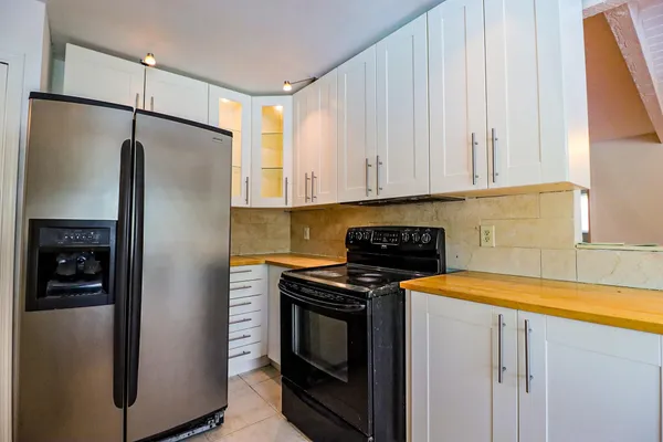 $4,200 | 1329 Northwest 84th Drive, Coral Springs, FL 33071